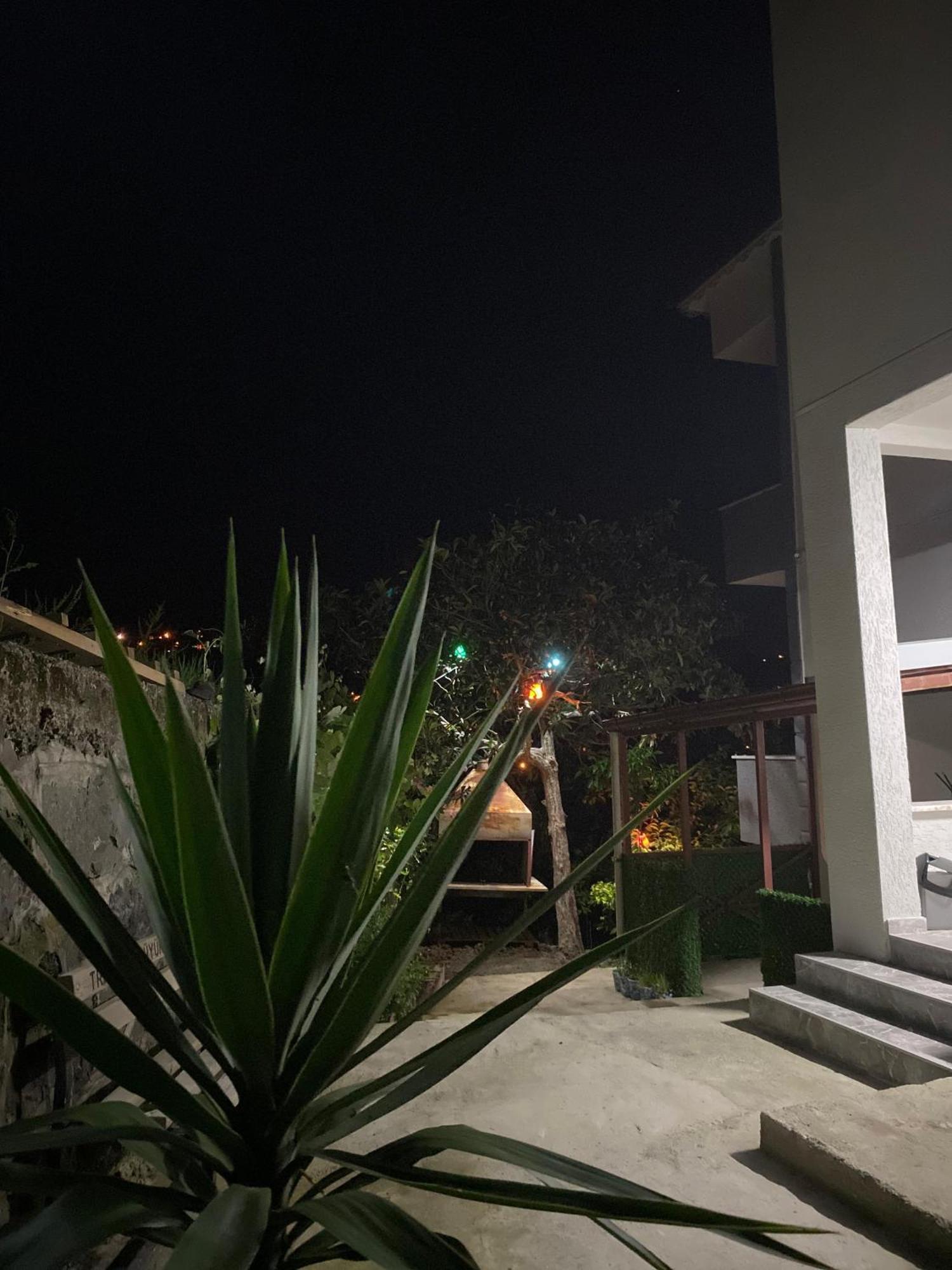 Five Stars Apart Aparthotel Trabzon Esterno foto